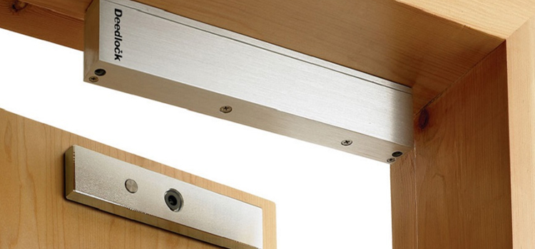 Magnetic lock installation Stanton